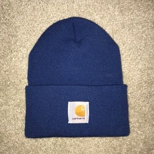 NAVY CARHARTT BEANIE!